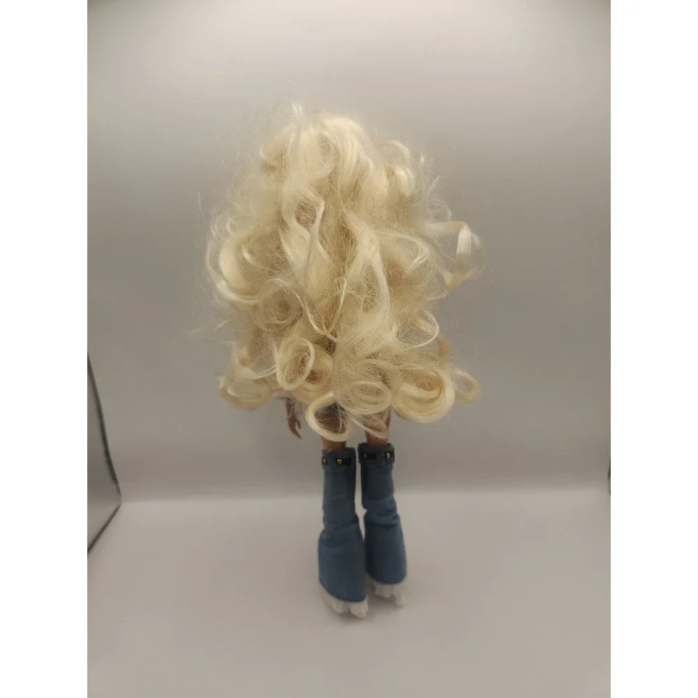 Alwayz Bratz Cloe Denim Fashion Doll